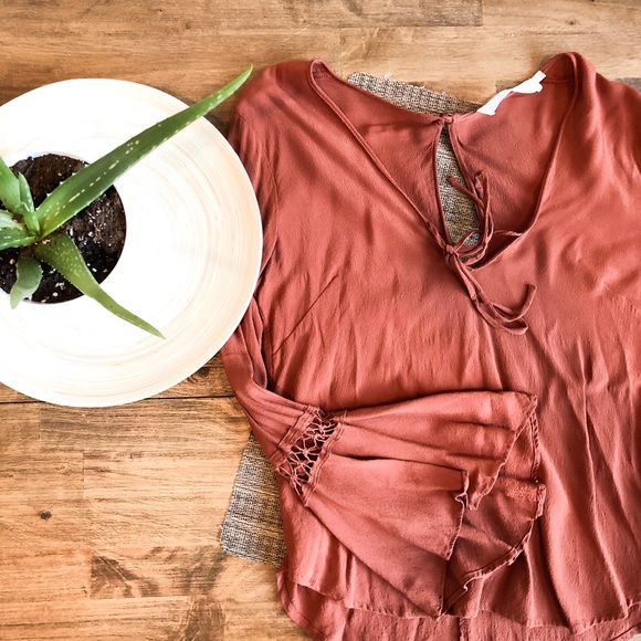 Astr Tops - ASTR the Label Draped Bell Sleeve Blouse/ Rust
